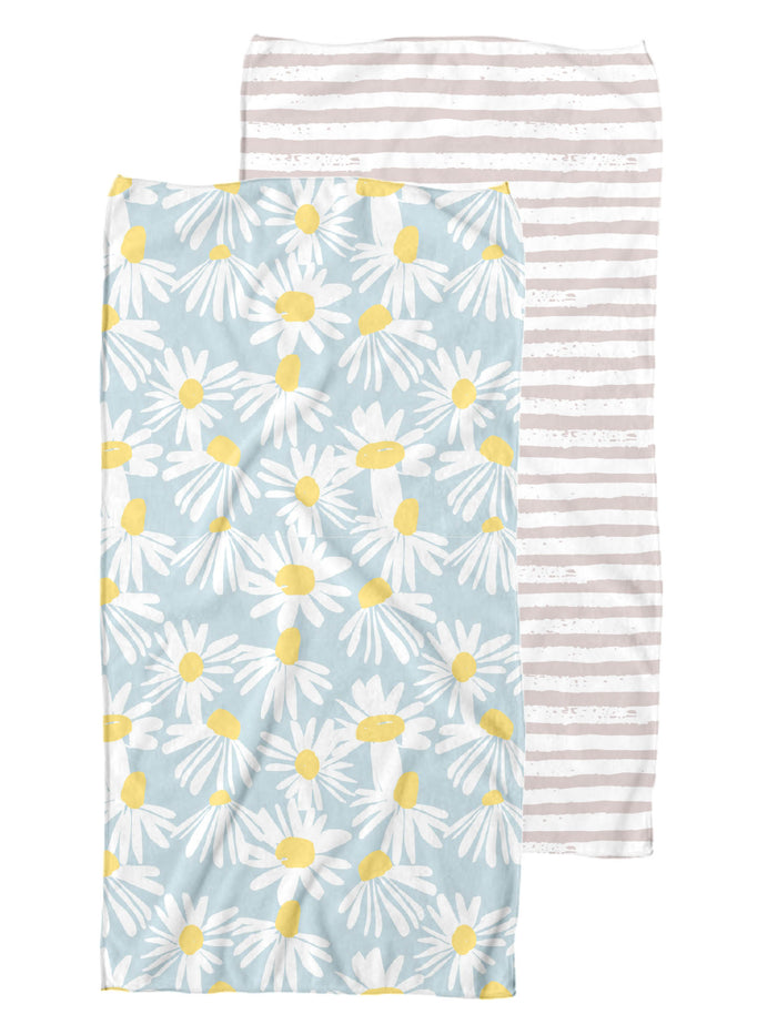 Simply Southern Quick Dry Towel - Daisy