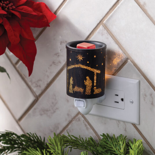 Pluggable Fragrance Warmer - Nativity