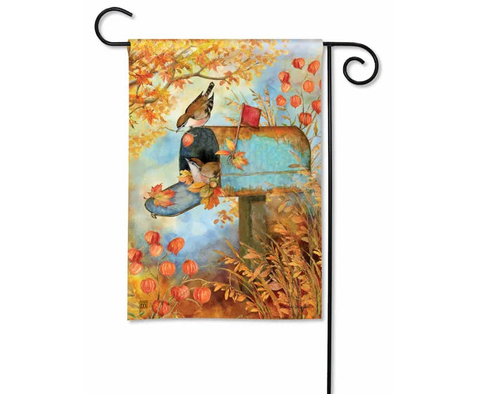 Garden Flag - Old Rusty Mailbox