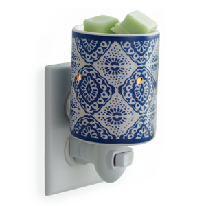 Pluggable Fragrance Warmer - Indigo Porcelain