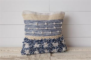 Pillow - Woven with Knots